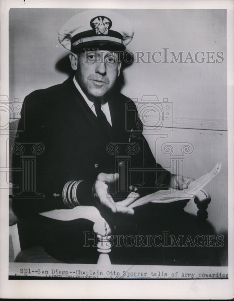 Load image into Gallery viewer, 1951 Press Photo Chaplain Otto Sporrer tells of Army cowardice
