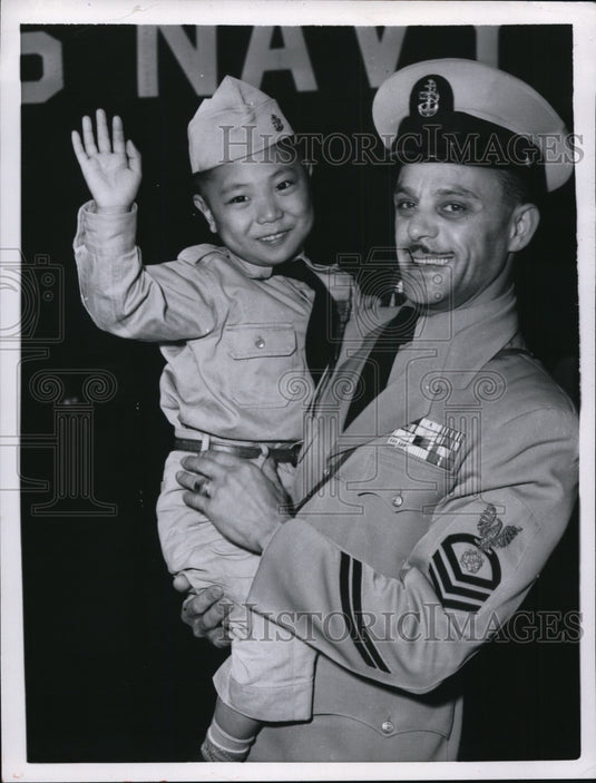 1957 Press Photo Jim Paladino & son Lee K Soo Paladino- Historic Images