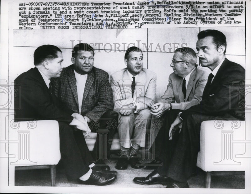 Load image into Gallery viewer, 1958 Press Photo Teamster Pres James Hoffa &amp; Other Union Officials Meet with Rep
