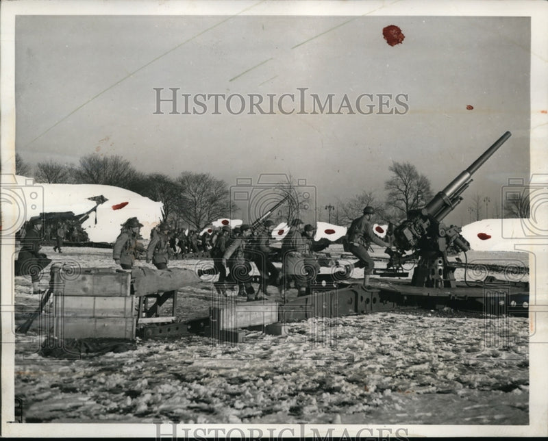 Load image into Gallery viewer, 1942 Press Photo Anti aircraft gun units at training on US East coast
