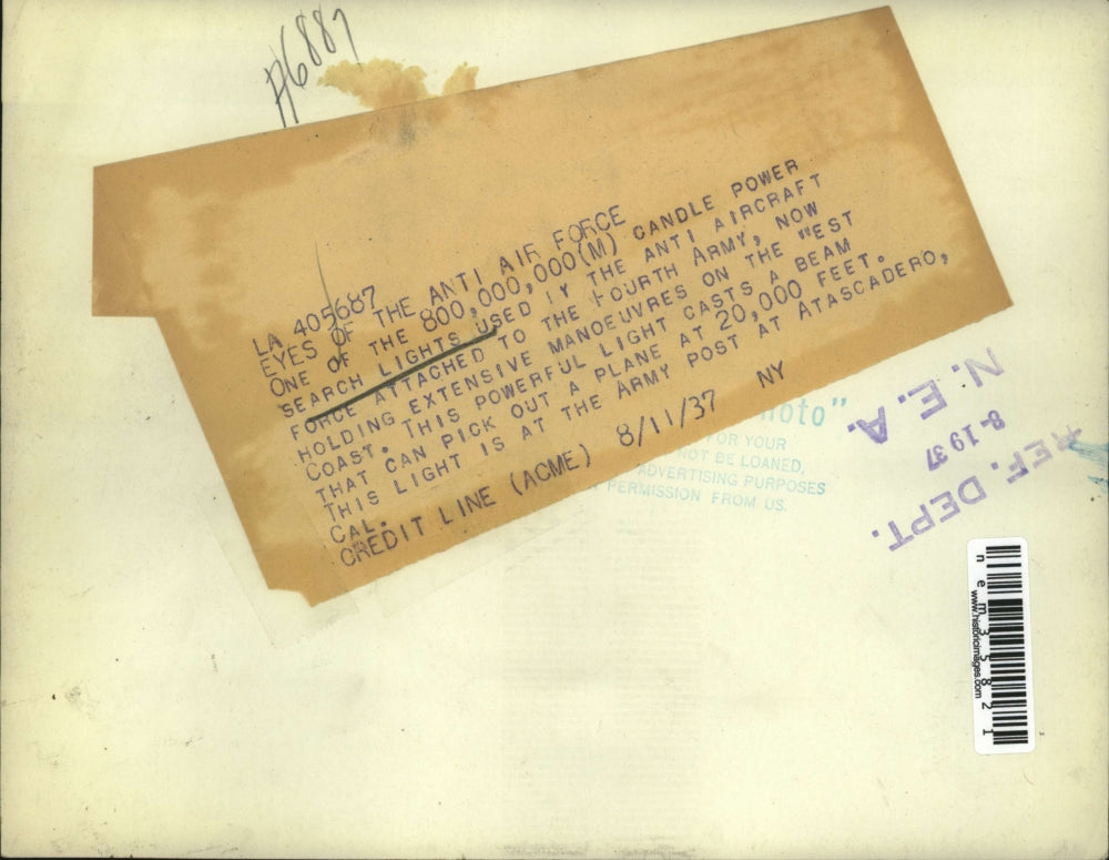 1937 Press Photo 800 million candlepower search lights used on West Coast