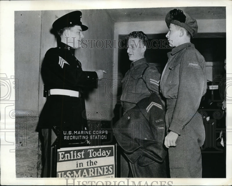 Load image into Gallery viewer, 1941 Press Photo Philadelphia Marine Sgt ES Murphy, Cpl Charles Dennes
