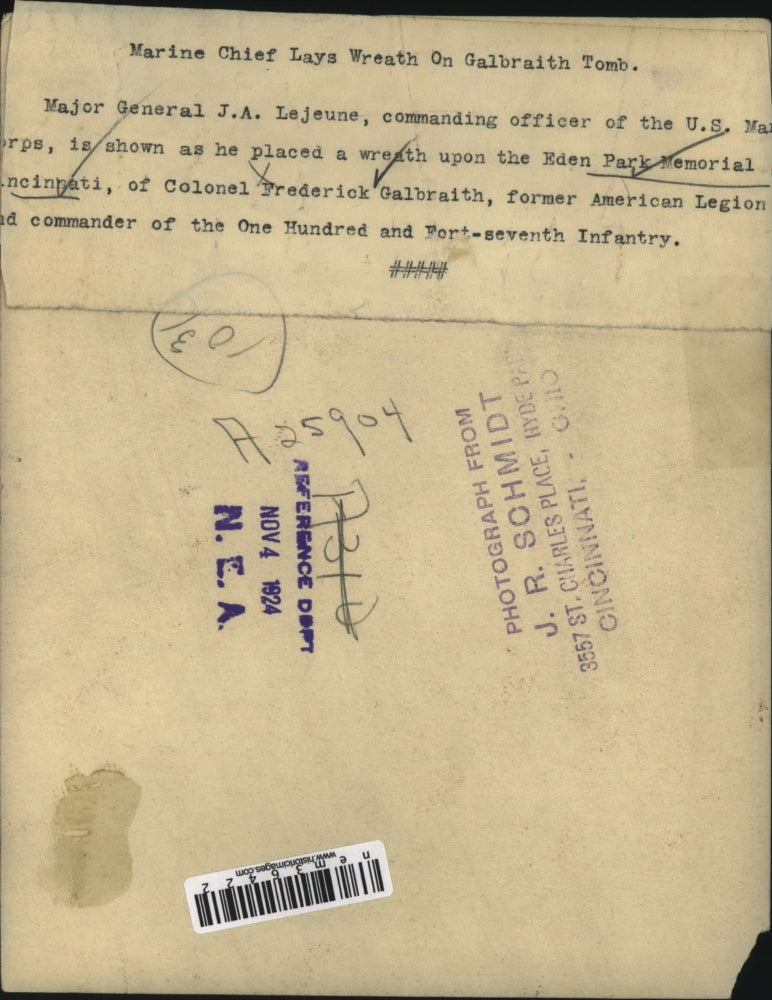 1924 Press Photo Marine Chief Maj Gen LeJeune lays wreath at Eden Park Memorial