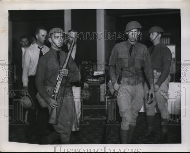 Load image into Gallery viewer, 1937 Press Photo Nebraska National Guard - nem36695
