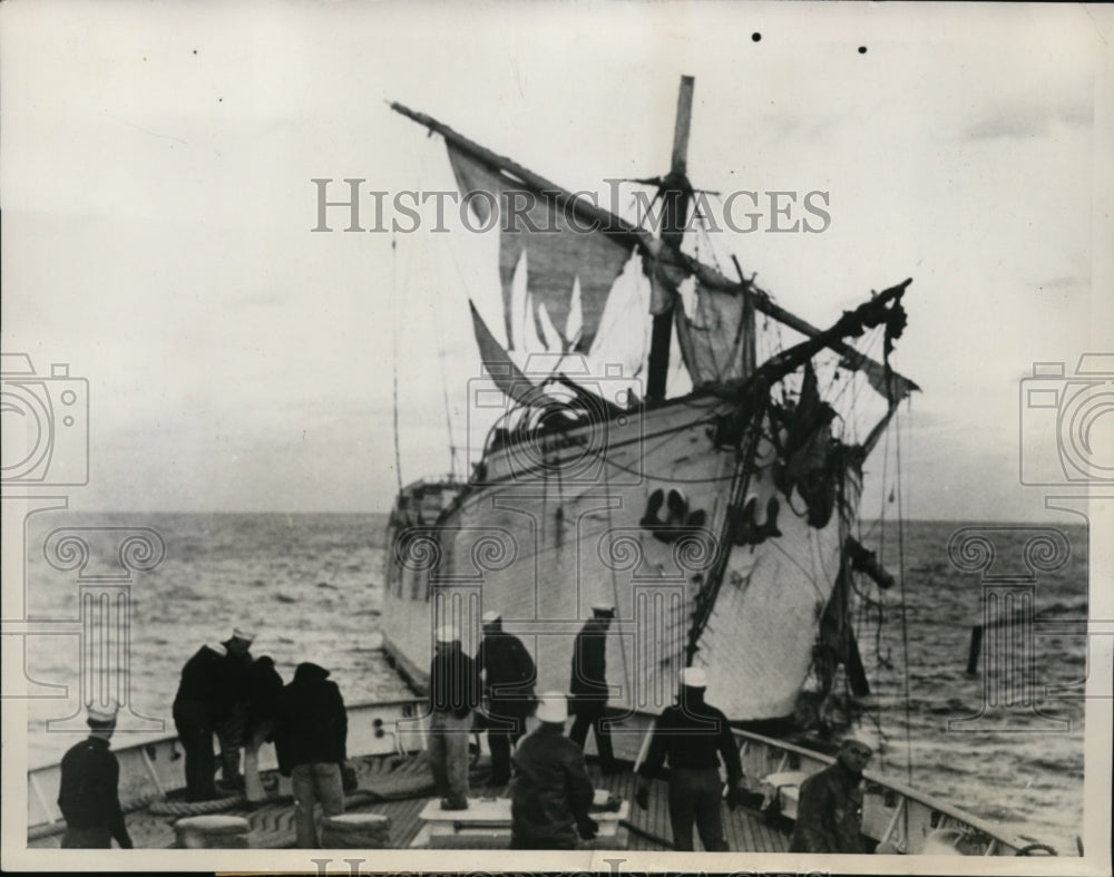 1938 Press Photo US Barkentine Massala Towed by Coast Guard Cutter Mendota