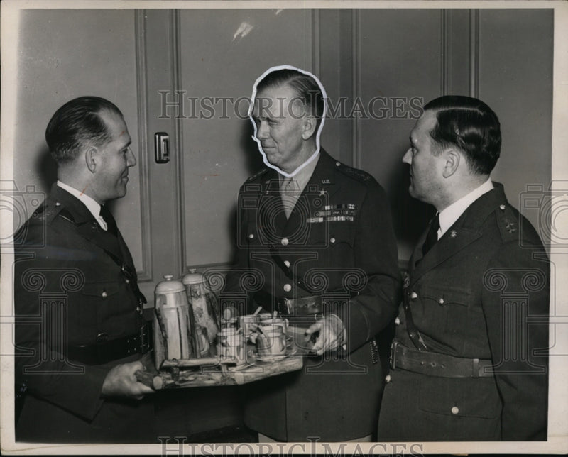 Load image into Gallery viewer, 1940 Press Photo Gen George Marshall Presents with Costa Rican Coffee Set
