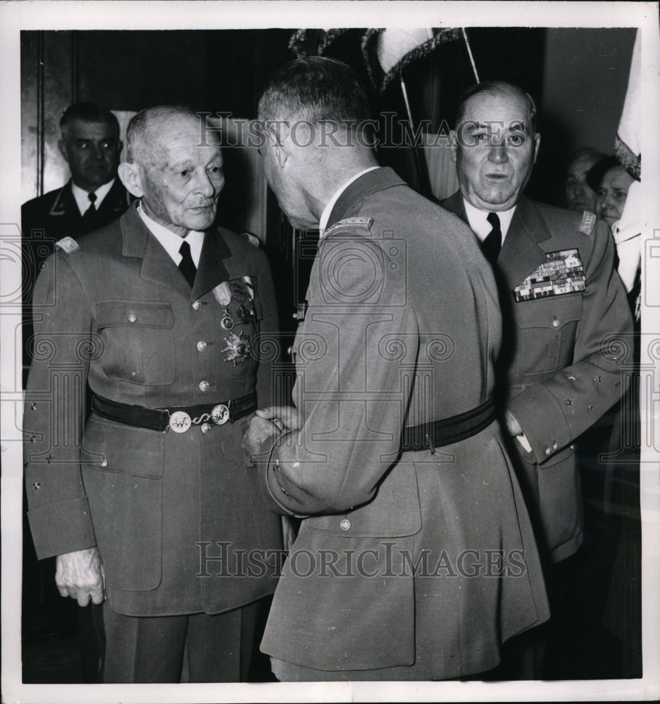 1957 Press Photo Paris Gen Maxime Weygaud, Gen Henri Zeller & Marshal Juin