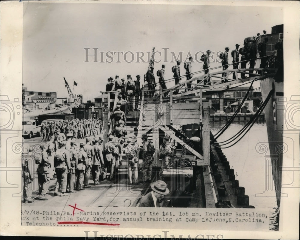 1948 Press Photo Marine Reservists of 1st 155mm Howitzer Battalion - nem37471