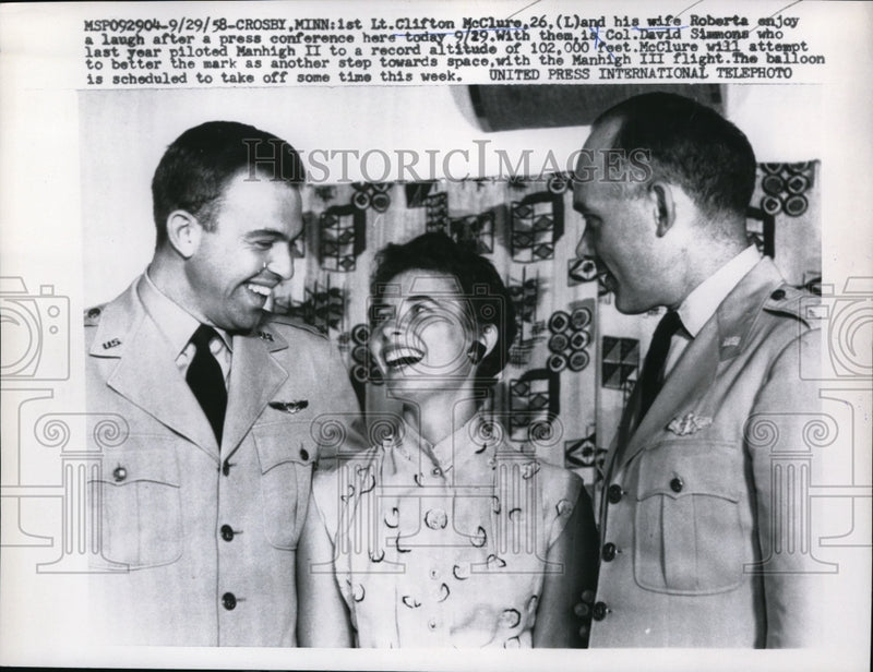 Load image into Gallery viewer, 1958 Press Photo Lt Clifton McClure and wife Roberta at press conference
