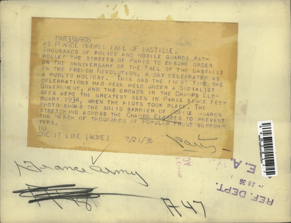 1936 Press Photo Paris France Bastille Day Mobile Guards on Champs Elyssees