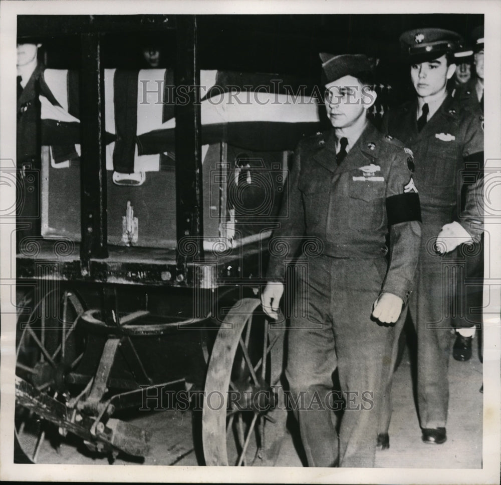 1951 Press Photo Corp Richard & Henry Needham Walk Beside Their Brothers Coffin