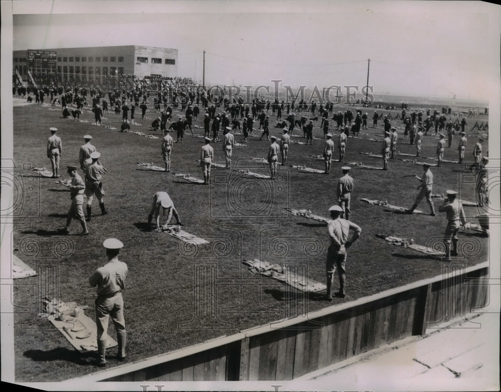 1935 Press Photo Sailors stage attack on Cabrillo Beach in San Pedro CA