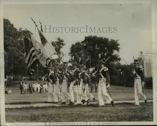 1932 Press Photo Ancient & Honorable Artillery Company Parade Election in Boston- Historic Images