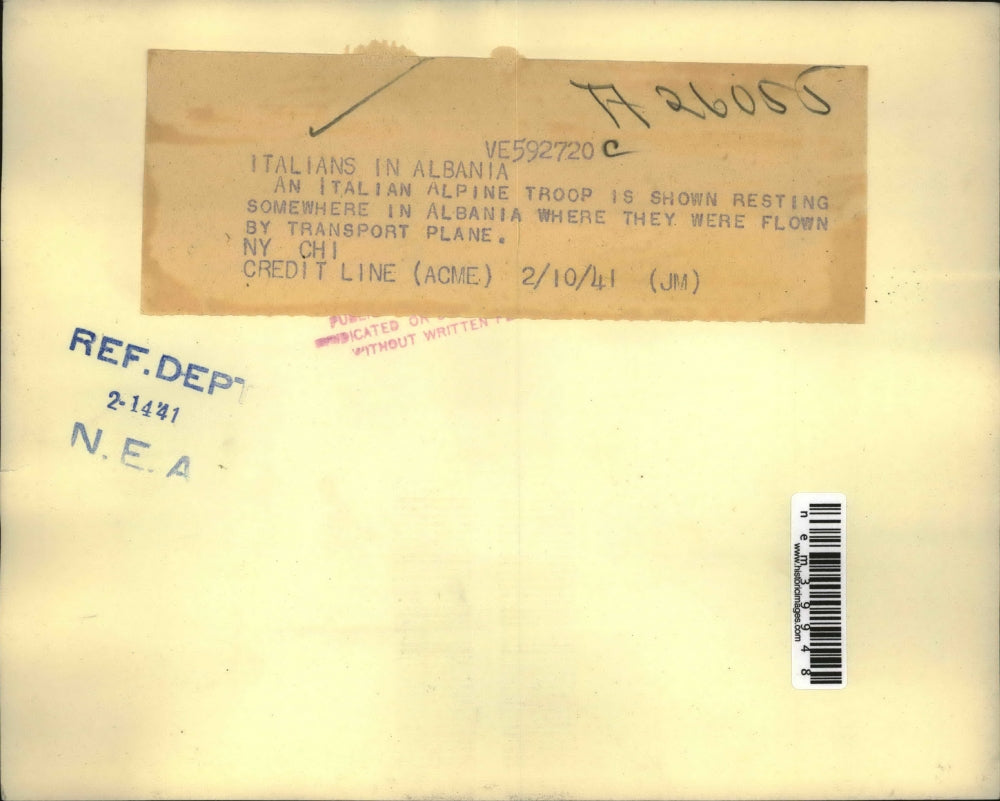 1941 Press Photo Italian Alpine Troop Resting in Albania - nem39948