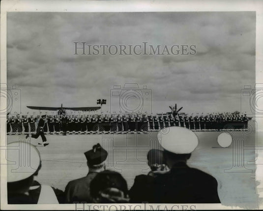 1956 Press Photo Sailor Chases Drum at Fleet Air Arm at Lee on Solent Parade