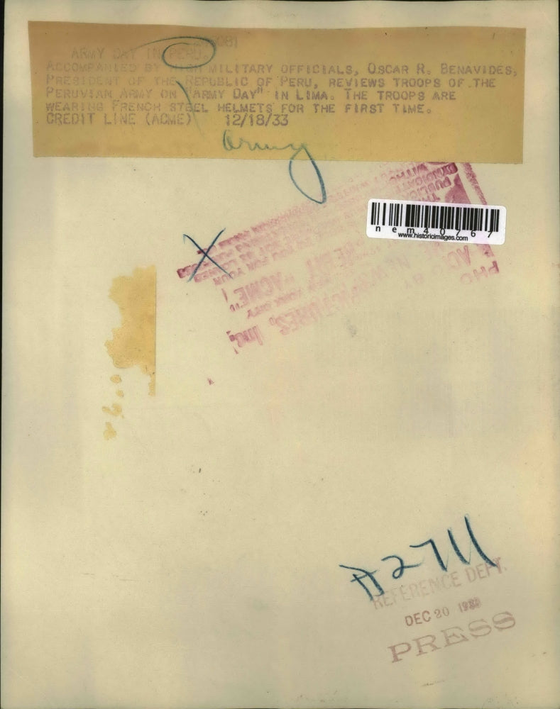 1933 Press Photo Peru President Oscar Benavides & military review of troops