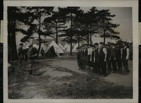 1921 Press Photo Med officer lecture on hygiene at Defense Corps at Wimbledon- Historic Images