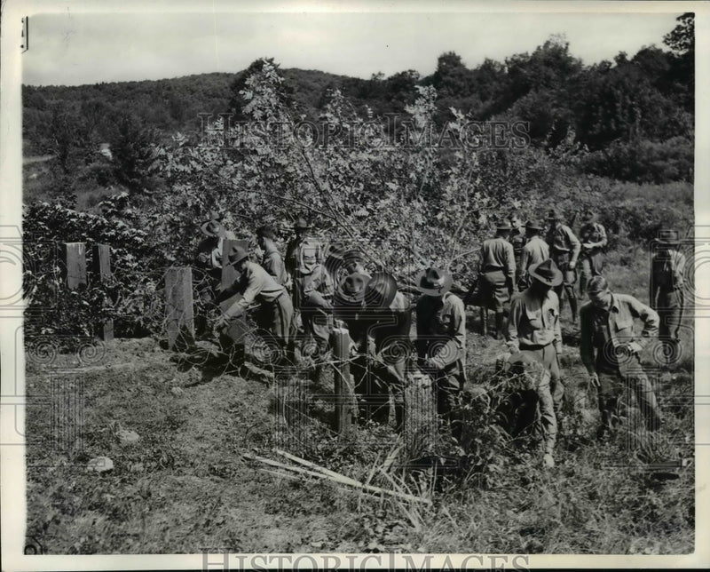 Load image into Gallery viewer, 1941 Press Photo US Military Academy Cadets in War Maneuvers, New York
