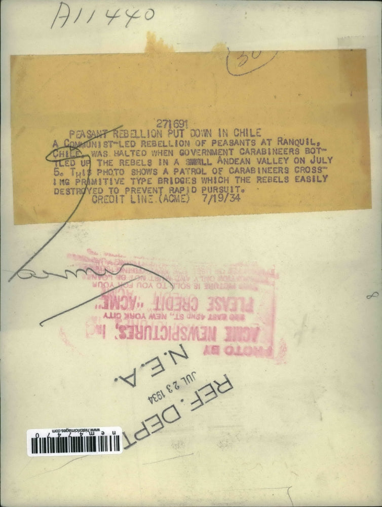 1934 Press Photo Patrol of Carabineers Crossing Primitive Bridges Rebels Destroy