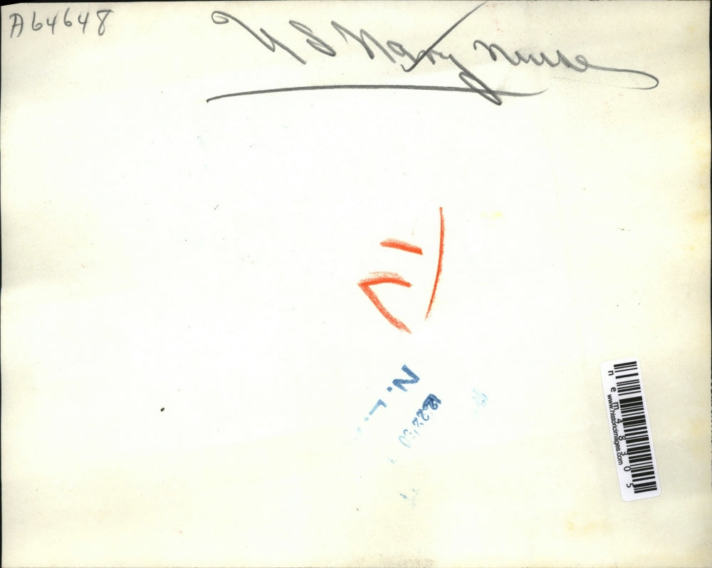 1950 Press Photo Navy Medical Personnel Rush to Supplies to the Far East