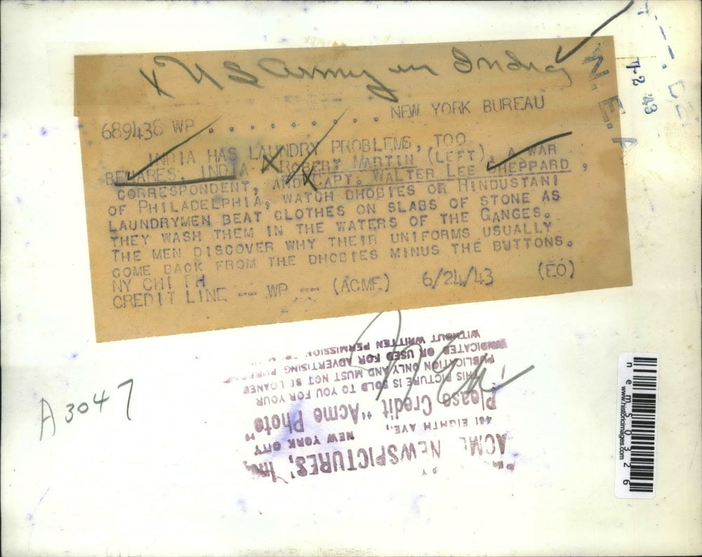 1943 Press Photo Capt Walter Lee Sheppard & war correspondent in India