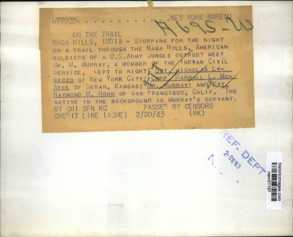 1943 Press Photo M. Murray of Indian Service and American Soldiers on the trail