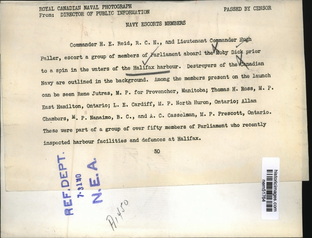 1940 Press Photo Cmdr HE Reid & Lt Cmdr H Paller & Parliament members