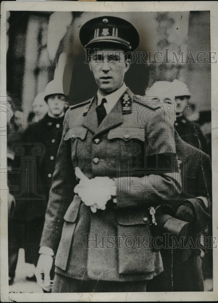 1935 Press Photo King of the Belgians King Leopold III at a ceremony