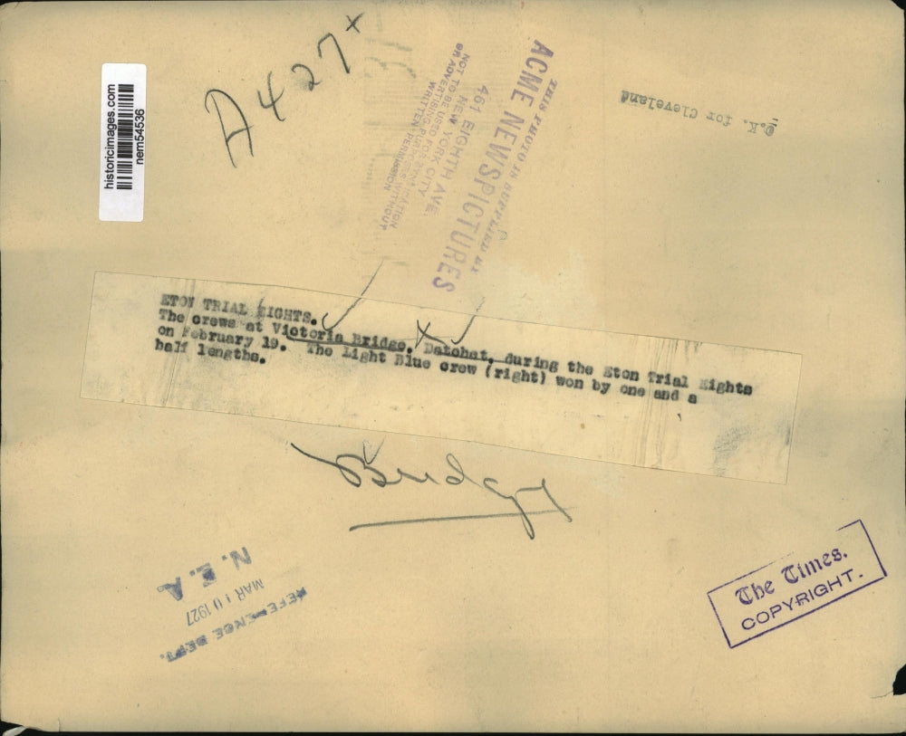 1927 Press Photo Crews at Victoria Bridge During Eton Trial Lights - nem54536