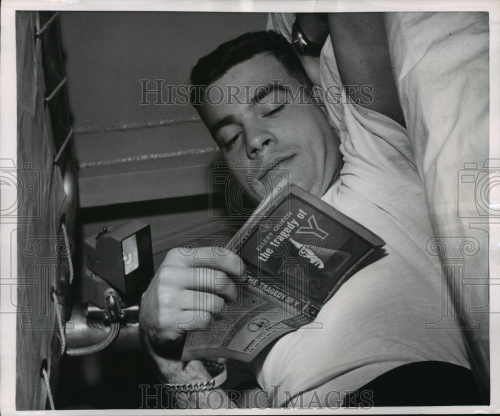 1955 Press Photo Individual Reading Lights On Each Bunk First For Haverfield