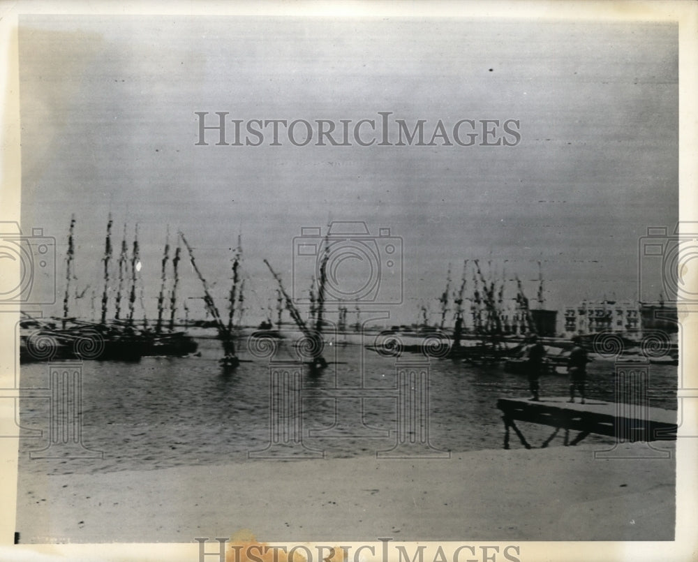 1943 Press Photo Seaport of Sfax Graveyard of Axis Ships Blasted by Bombers