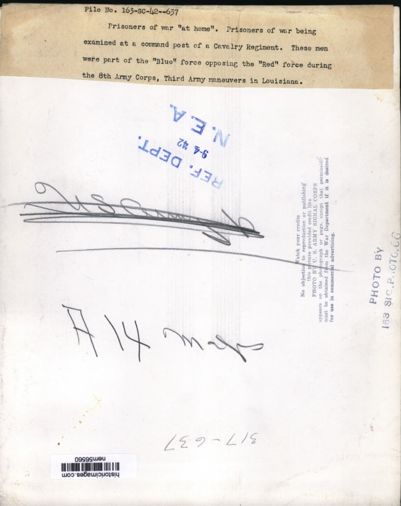 1942 Press Photo Prisoners of War Examined at Third Army Maneuvers in Louisiana