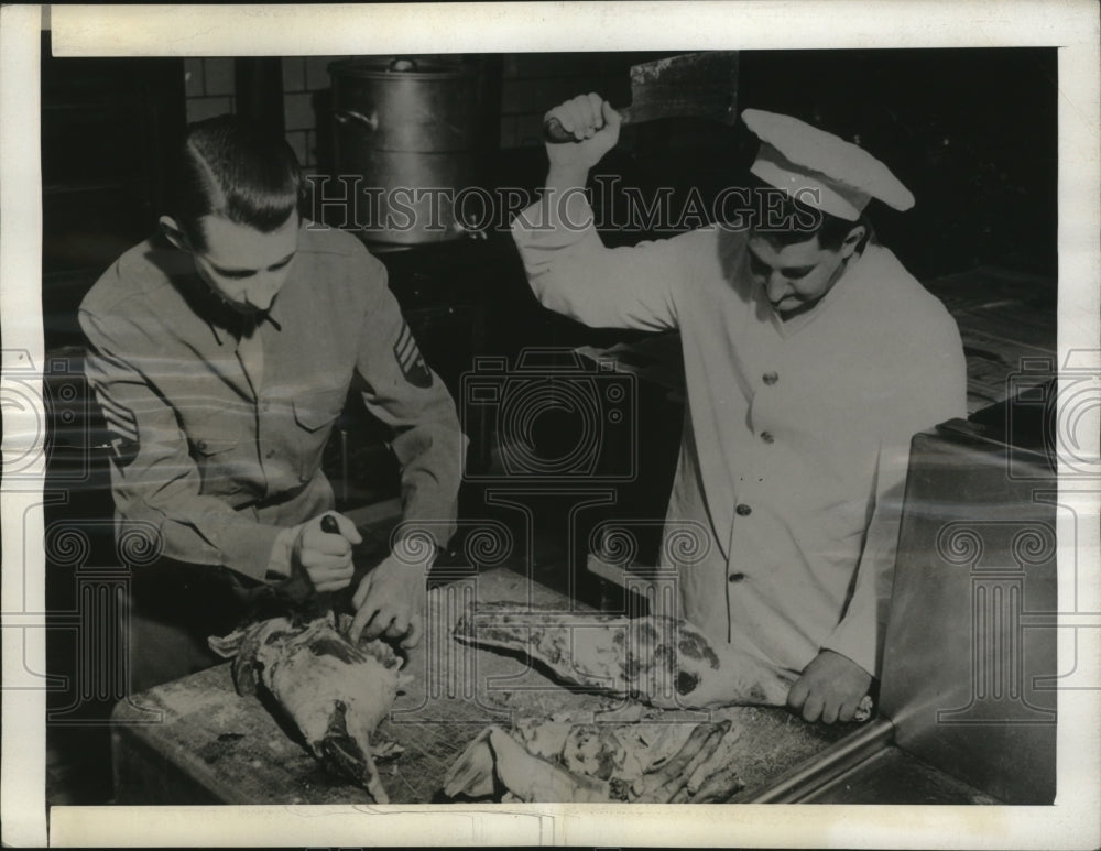 1943 Press Photo Right and wrong methods of cutting meat are demonstrated- Historic Images