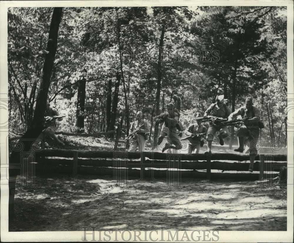 1941 Press Photo Armored Force training center at Ft Knox Ky obstacle course- Historic Images