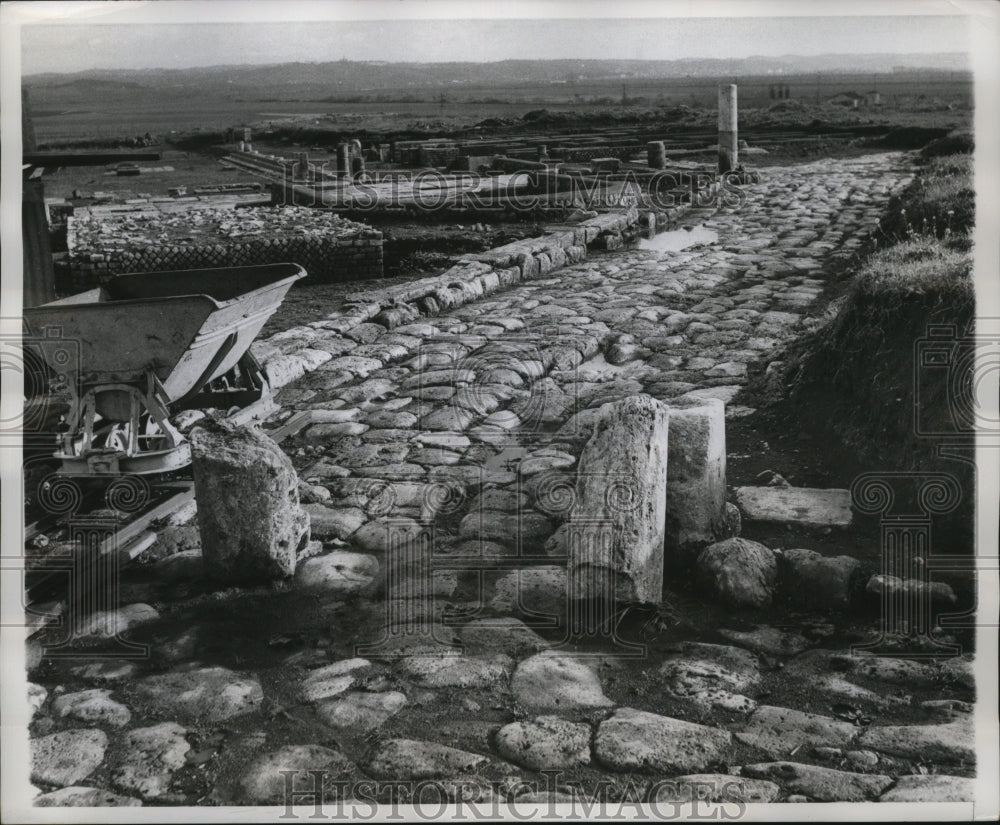 1960 Press Photo Ancient Cobbled Road Brought to Light by Excavations at Feronia