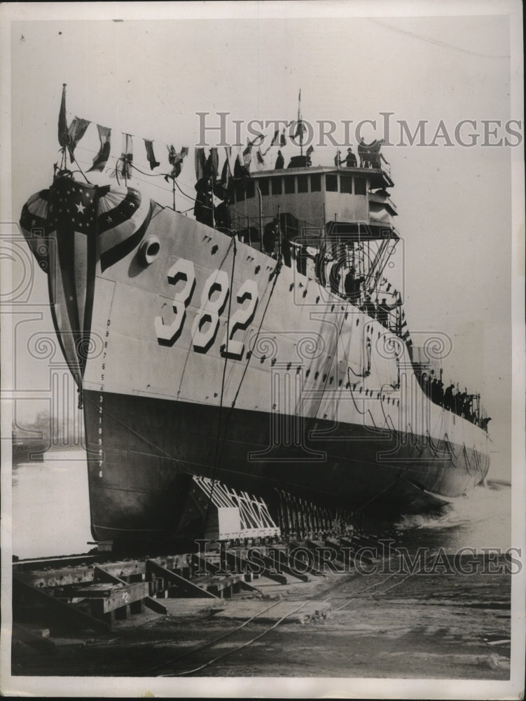 1937 Press Photo The United States Ship Craven launched at Quincy Plant