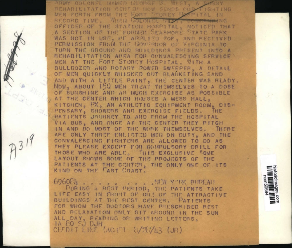 1943 Press Photo Patients rest and relax outside Fort Story Hospital building