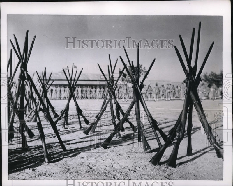 Load image into Gallery viewer, 1954 Press Photo Bayoneted Rifles presented to Sudan Defense Force By Egyptian

