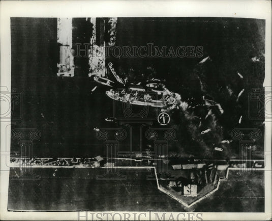 1941 Press Photo Destroyed Soviet Battleship because of Stukas Bombing