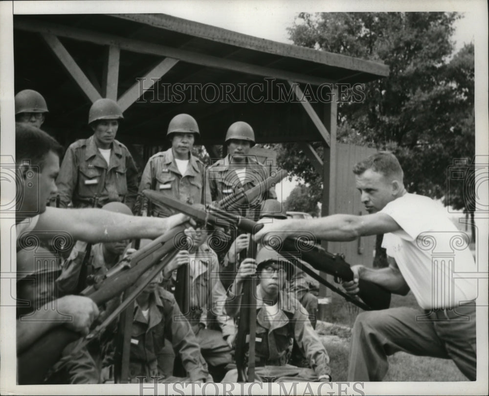1953 Press Photo Bayonet Demonstration during Japanese Training at Fort Benning