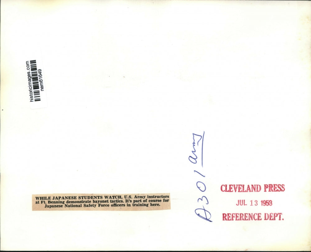 1953 Press Photo Bayonet Demonstration during Japanese Training at Fort Benning