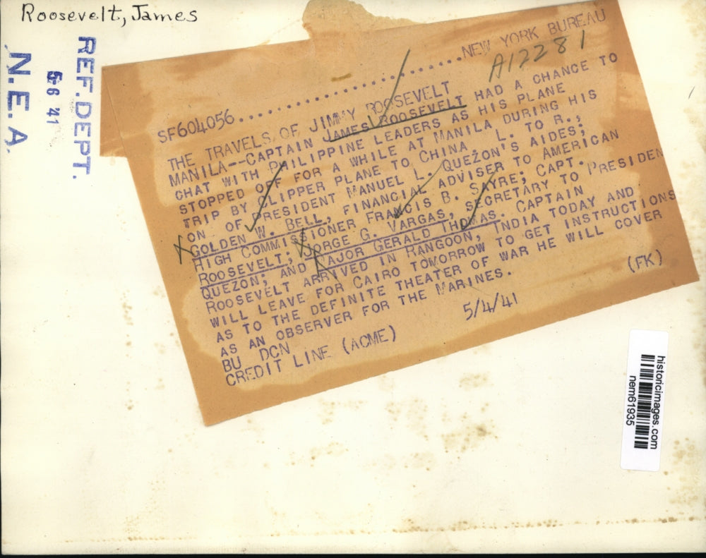 1941 Press Photo Captain James Roosevelt with Philippine Leaders at Manila