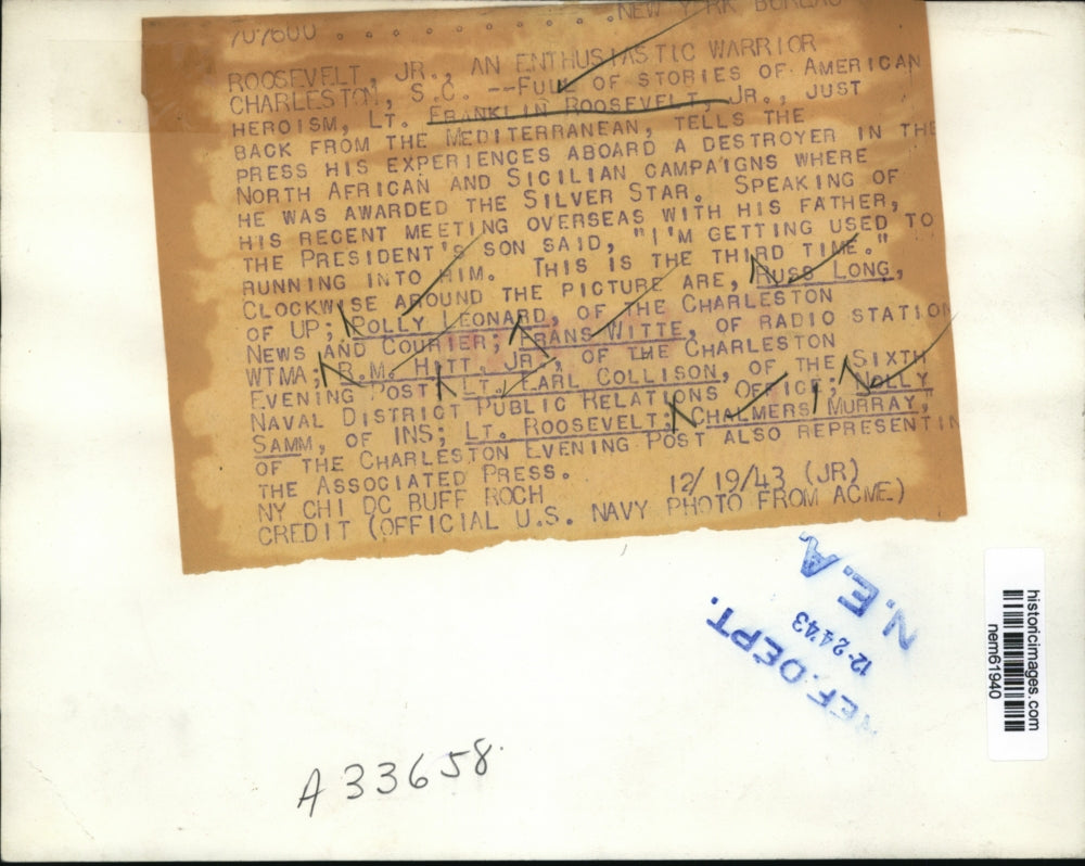 1943 Press Photo Lt.Franklin Roosevelt tells Press his Mediterranean Experienced