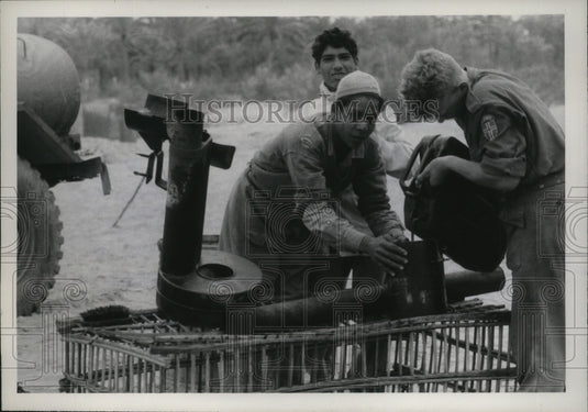 1957 Press Photo Egyptian Patients in U.N Field Hospital in El Arish Egypt