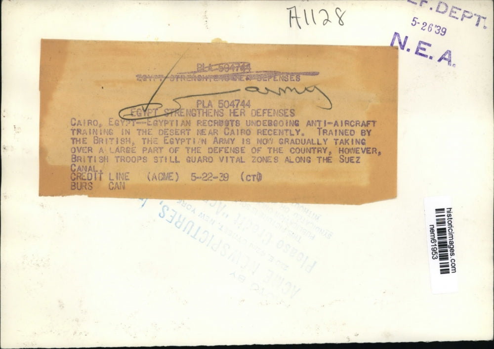 1939 Press Photo Egyptian Recruits undergoing Anti-Aircraft Training in Desert