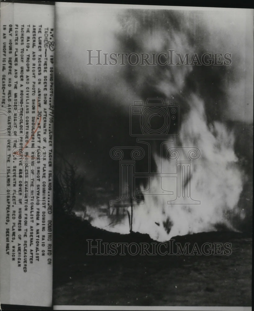 1955 Press Photo Six Communist Planes Bombing Raid on the Lower Tachens