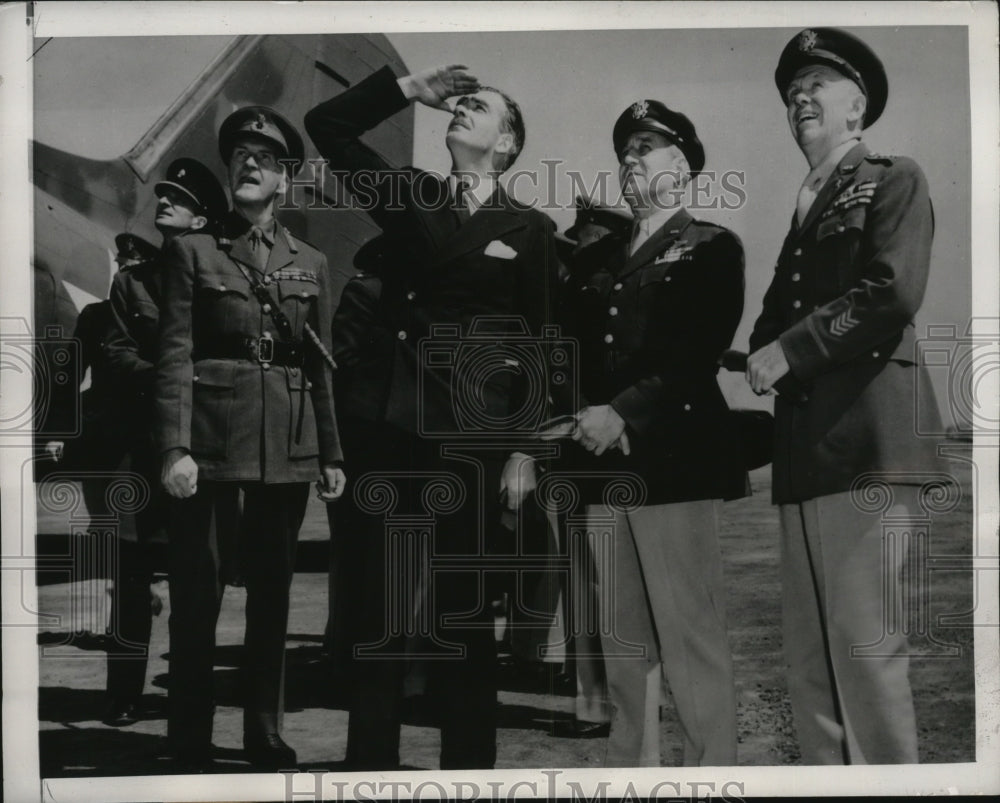 1943 Press Photo British Foreign Minister Anthony Eden visits Maxwell Field Ala.