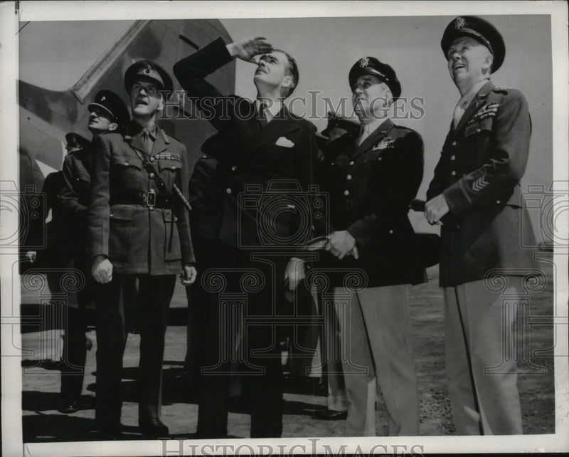 Load image into Gallery viewer, 1943 Press Photo British Foreign Minister Anthony Eden visits Maxwell Field Ala.
