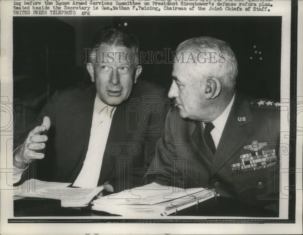 1958 Press Photo Defense Secretary Neil McElroy appears before the House trial