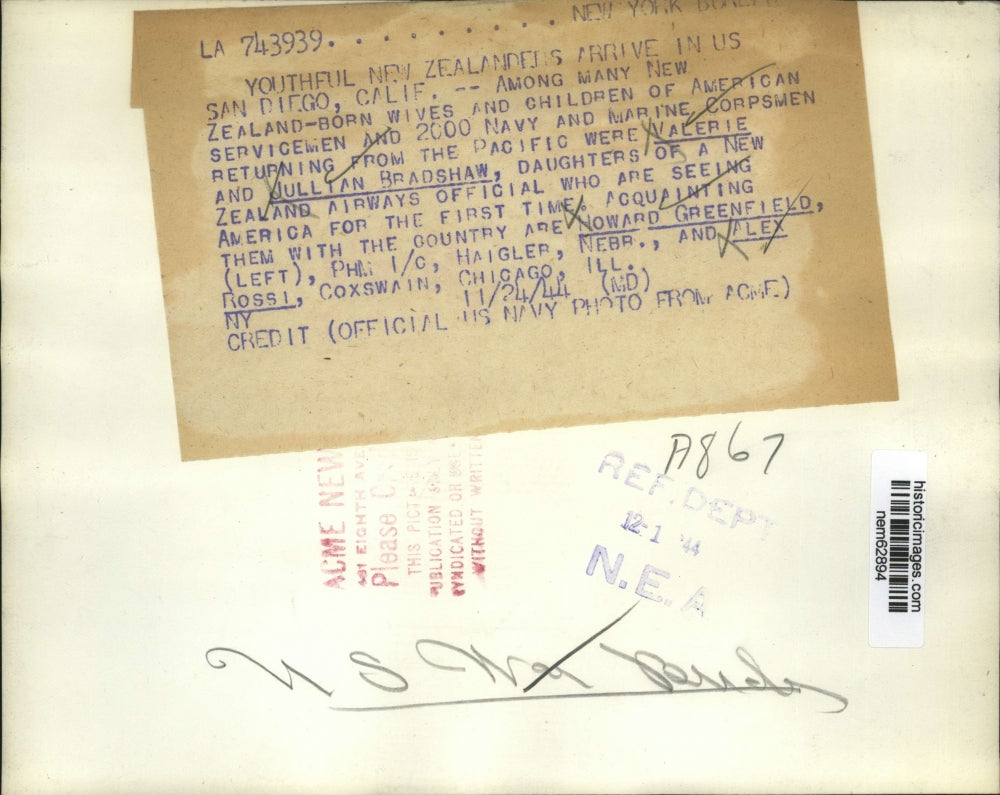 1944 Press Photo New Zealand born daughters of Airways official arrive America